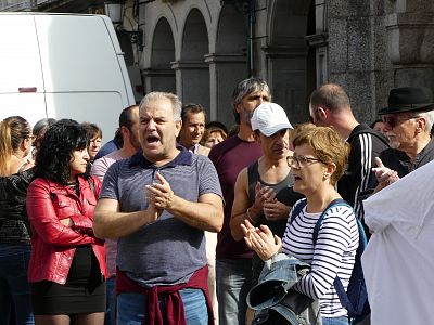 17-09-30 ManifaMaderasIglesiasPorrinho20.JPG